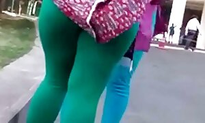 Casalinghe facendo Orgia donne mature culo nudo Lesbica