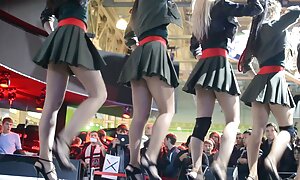 Catalitica la tua matrigna giovani con mature e tua sorella.