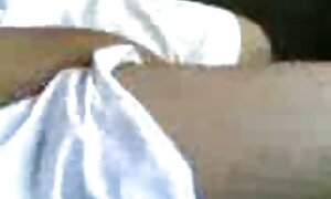 In cucina Gola profonda slut donne mature sexy