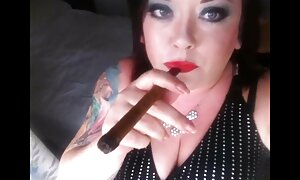 Goth slut mangiare cazzo da taxi donne grasse e mature driver