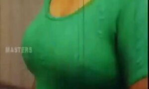 Con due giovane spagnolo teen fatto in casa terzetto scopare una matura