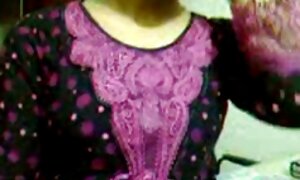 Bella ragazza riprese il suo primo bbw casalinghe video