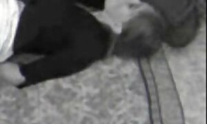 Elsa Jean e Alix Lynx in scena lesbica donne mature over 70